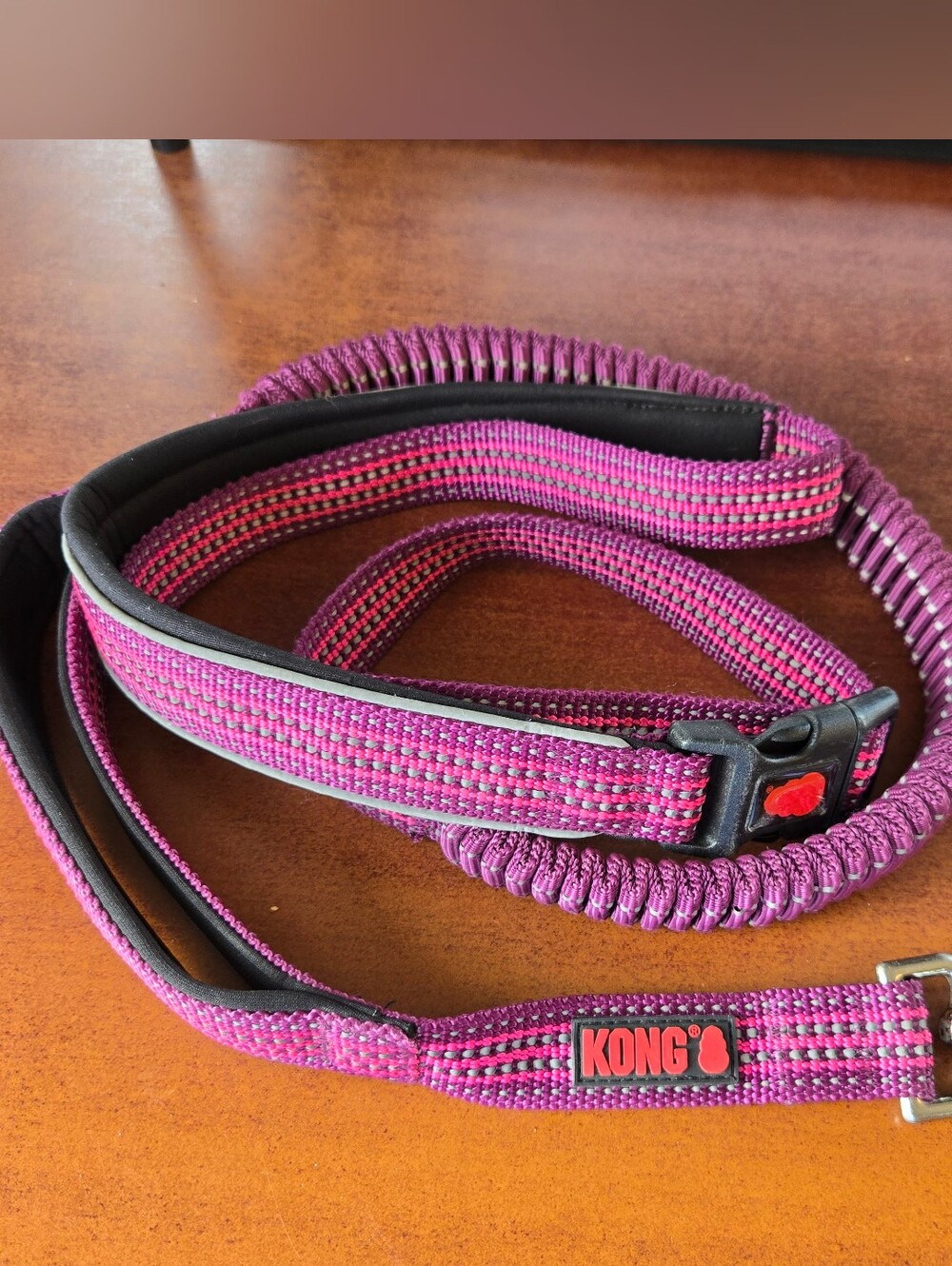 Kong Plum & Pink 6ft Reflective Hands Free Shock-Absorbing Dog Leash